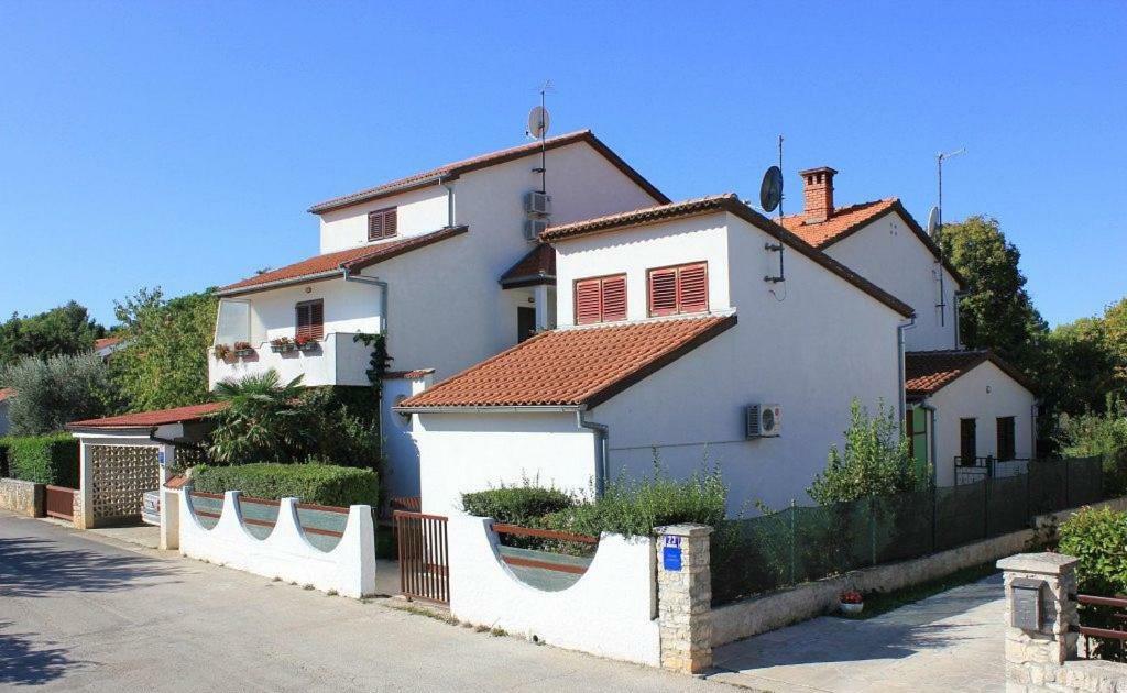 P&D Apartments Фажана Екстер'єр фото